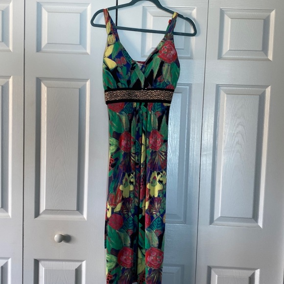 Studio West Dresses & Skirts - Lovely Tropical summer dress with embellished empire waist